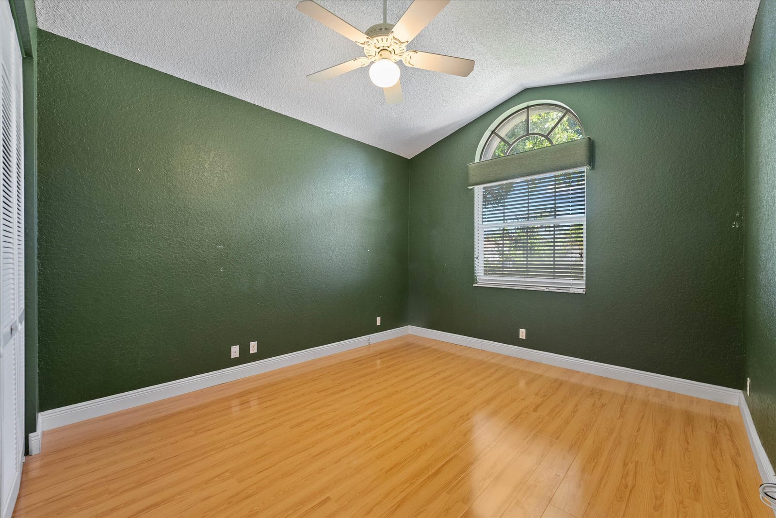 10860 Fairmont Village Drive, Lake Worth, FL 33449 photo 27