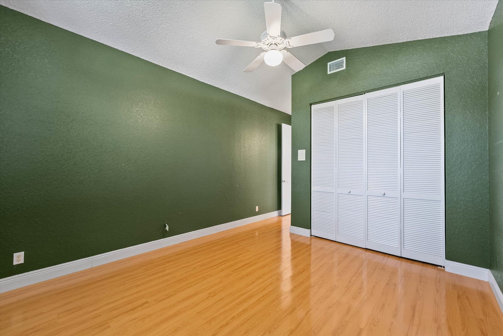 10860 Fairmont Village Drive, Lake Worth, FL 33449 photo 28