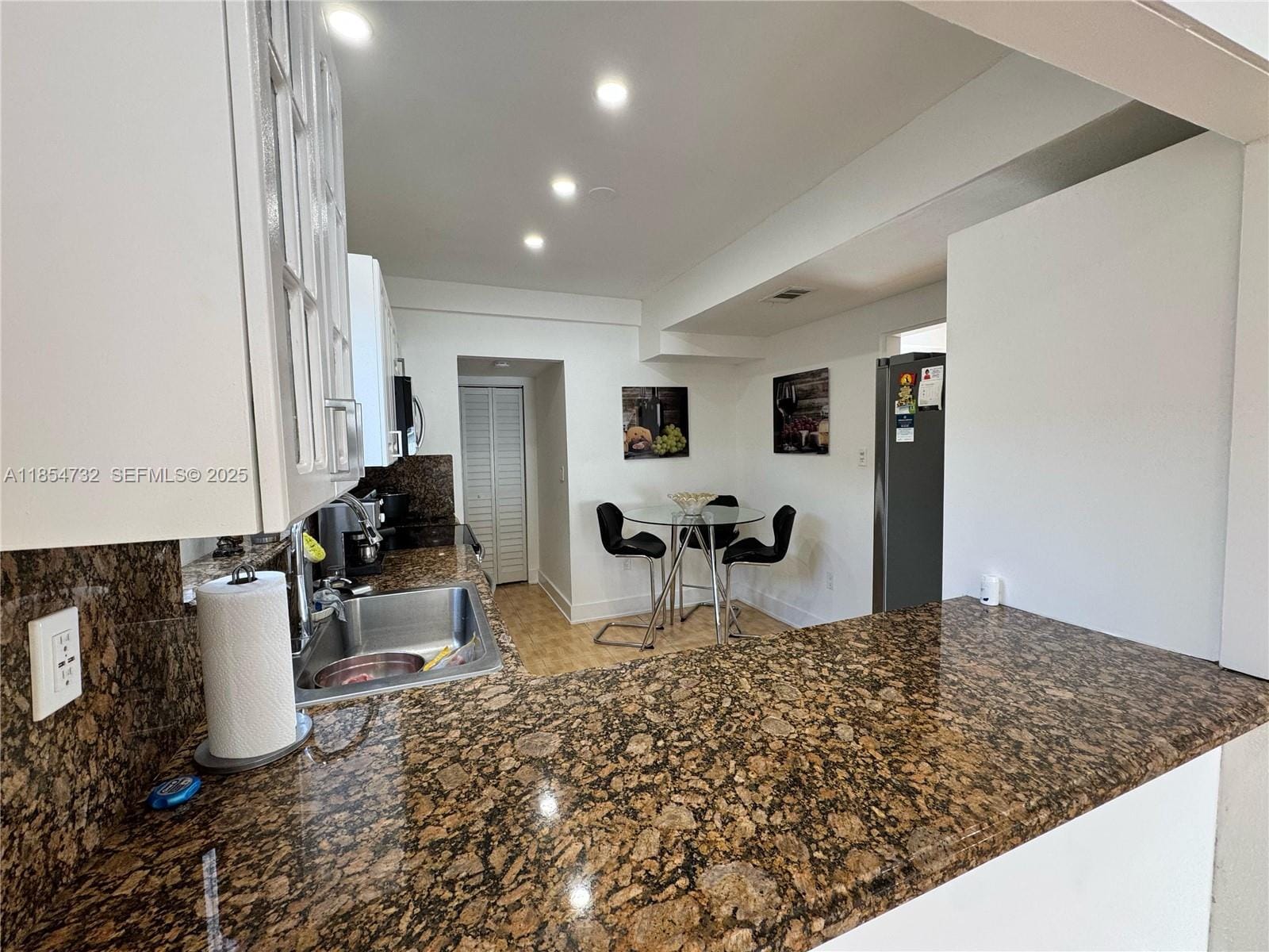 1671 SW 29th Avenue — photo 8