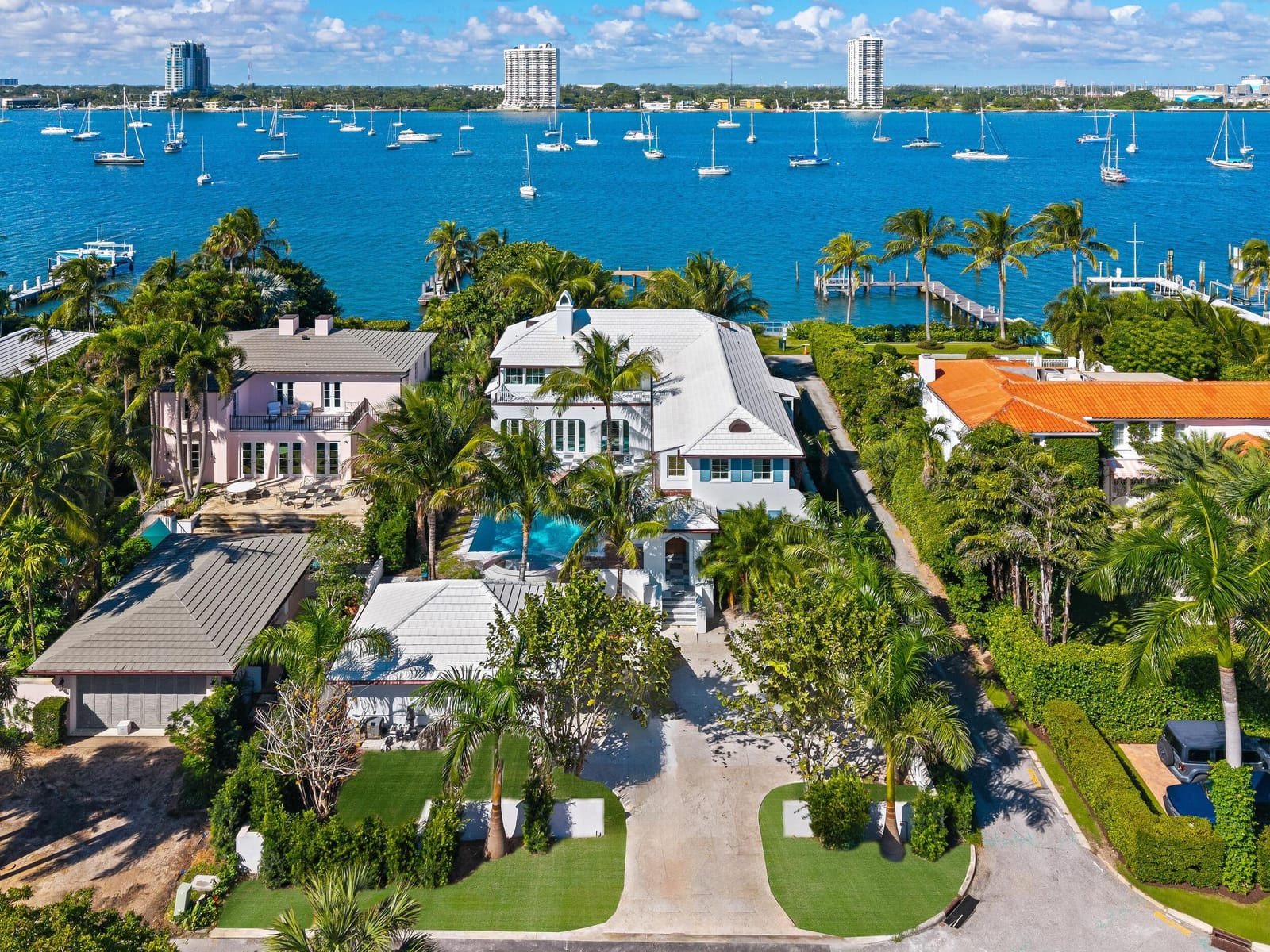 1246 N Lake Way, Palm Beach, FL 33480