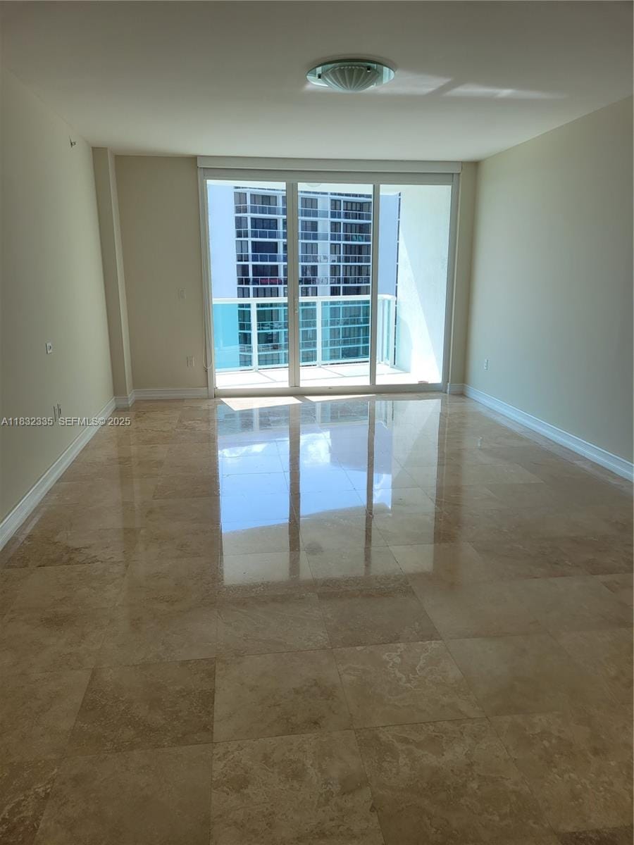20201 E Country Club Drive 2203, Aventura, FL 33180 photo 13