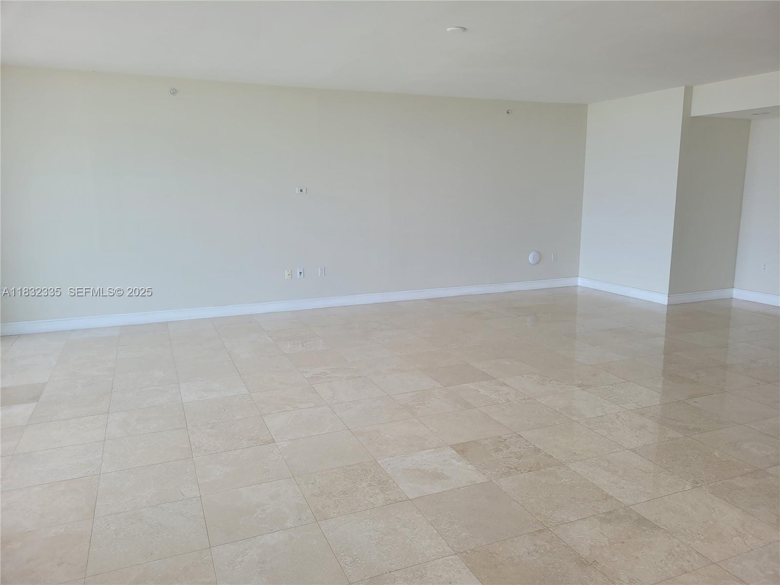 20201 E Country Club Drive 2203, Aventura, FL 33180 photo 6