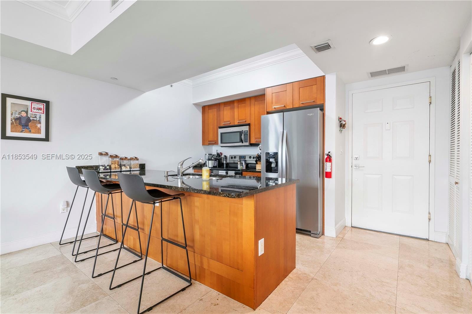 4100 Salzedo Street 409, Coral Gables, FL 33146 photo 5