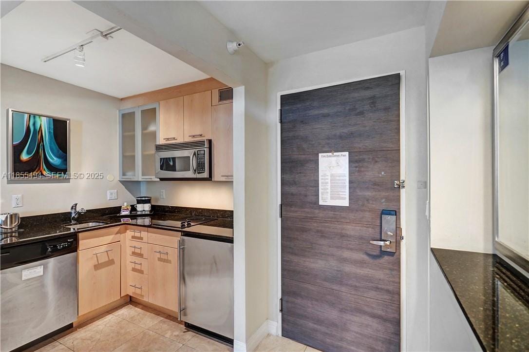 2670 E Sunrise Boulevard 521 — photo 2