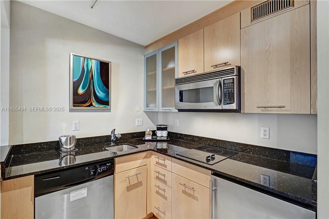 2670 E Sunrise Boulevard 521 — photo 5