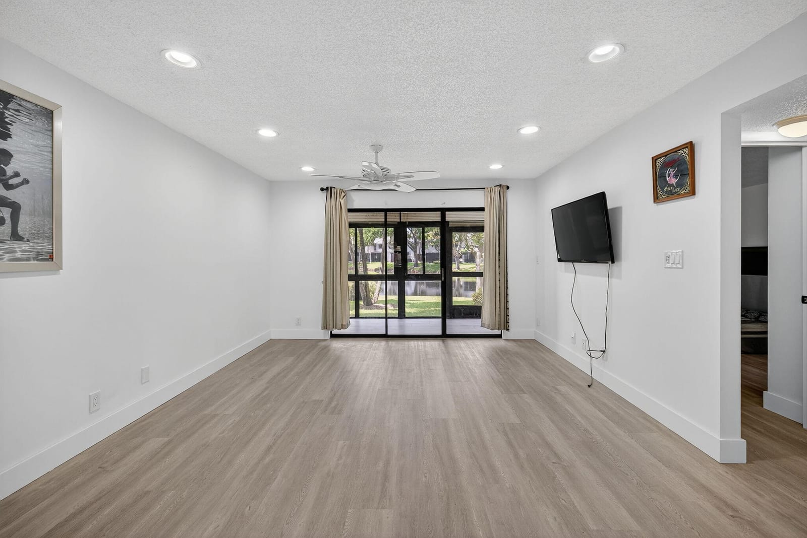 3007 Carambola Circle S 2304 — photo 11