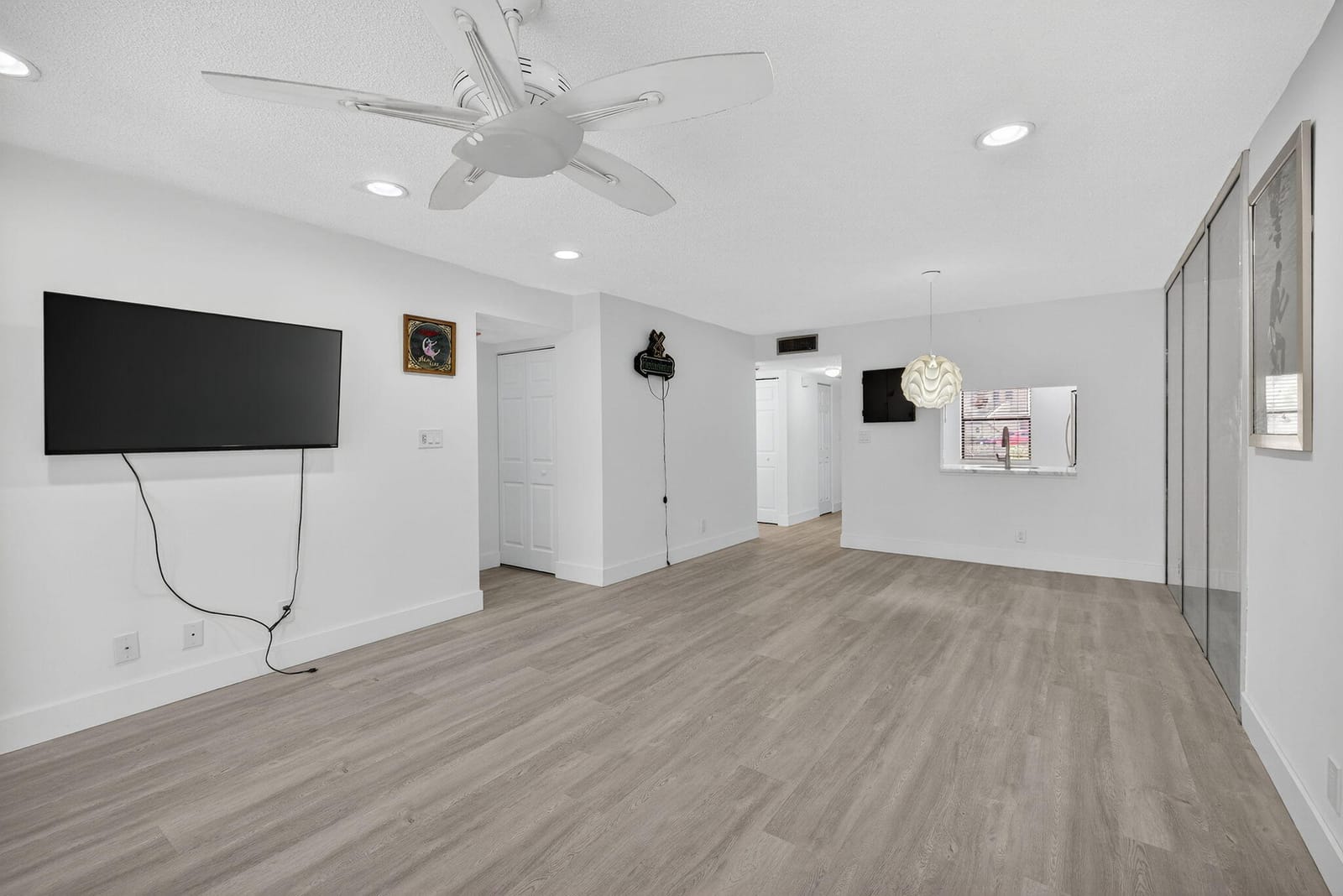 3007 Carambola Circle S 2304, Coconut Creek, FL 33066 photo 14
