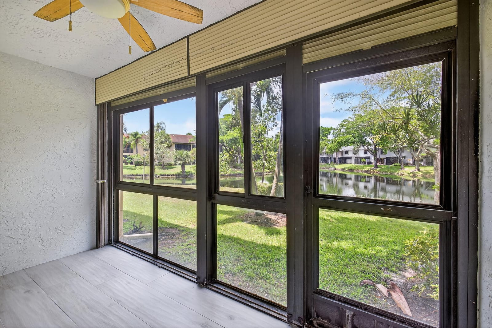 3007 Carambola Circle S 2304, Coconut Creek, FL 33066 photo 25