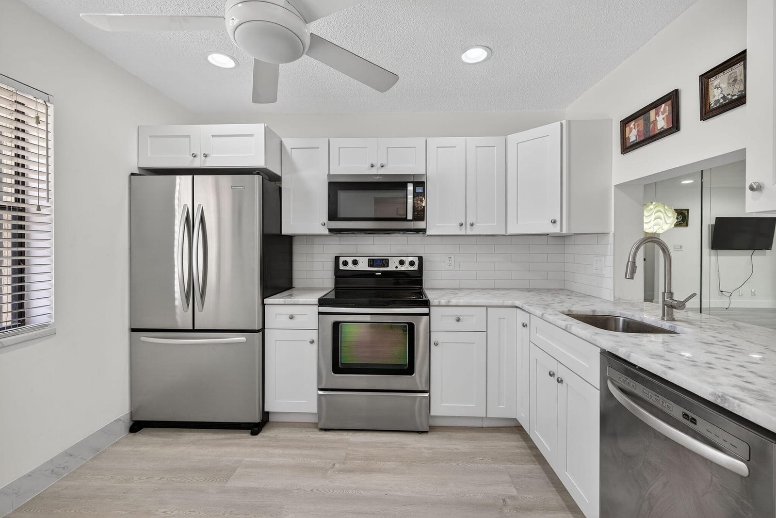 3007 Carambola Circle S 2304 — photo 7