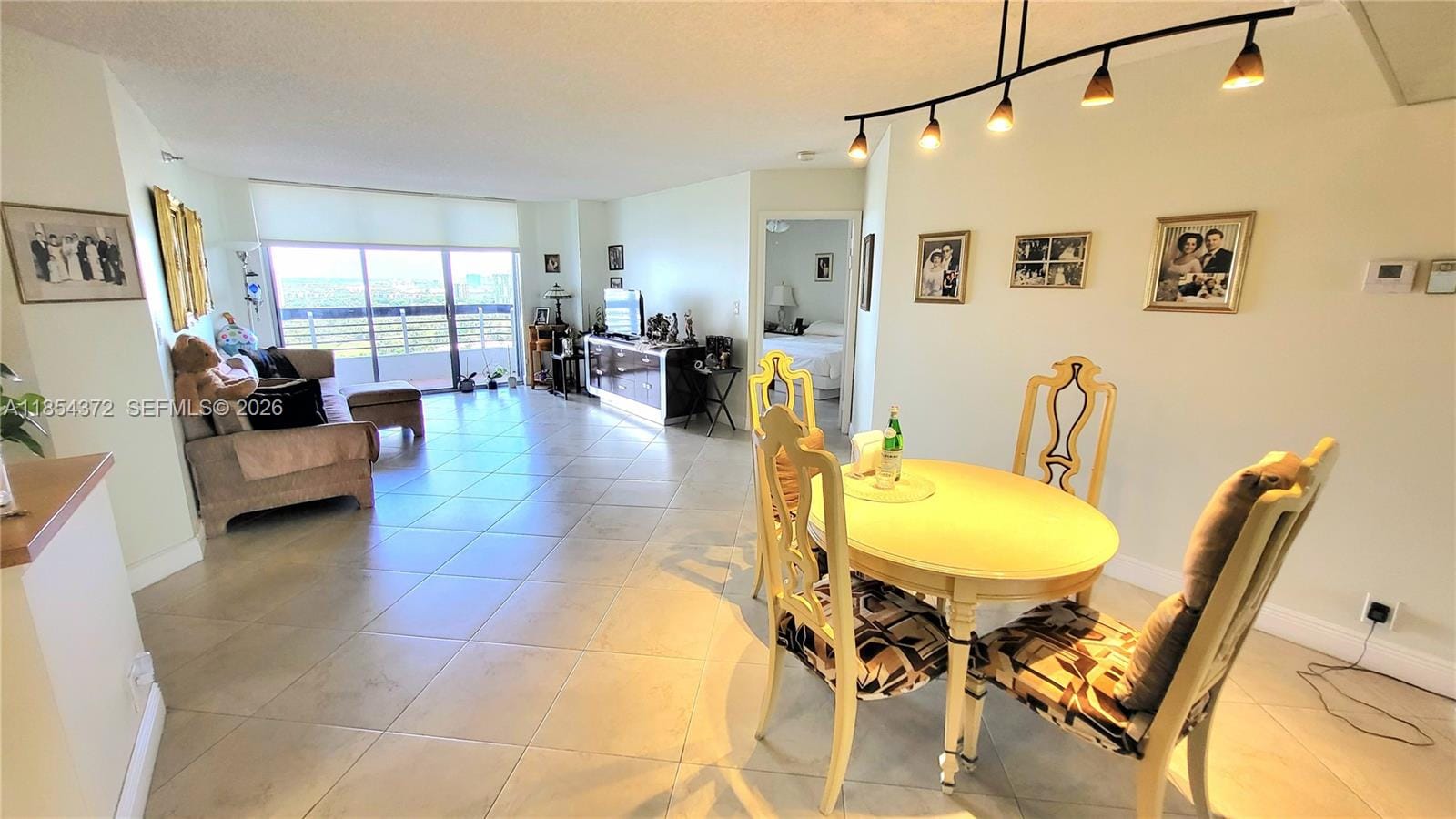 3530 Mystic Pointe Drive 2508, Aventura, FL 33180 photo 15