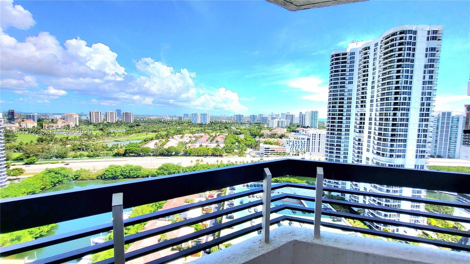 3530 Mystic Pointe Drive 2508 — photo 9