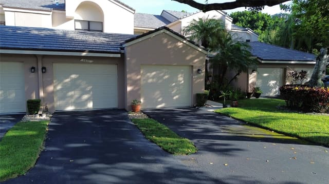 9807 NW 1st Court 9807, sold in Chatham Towne, Plantation, FL