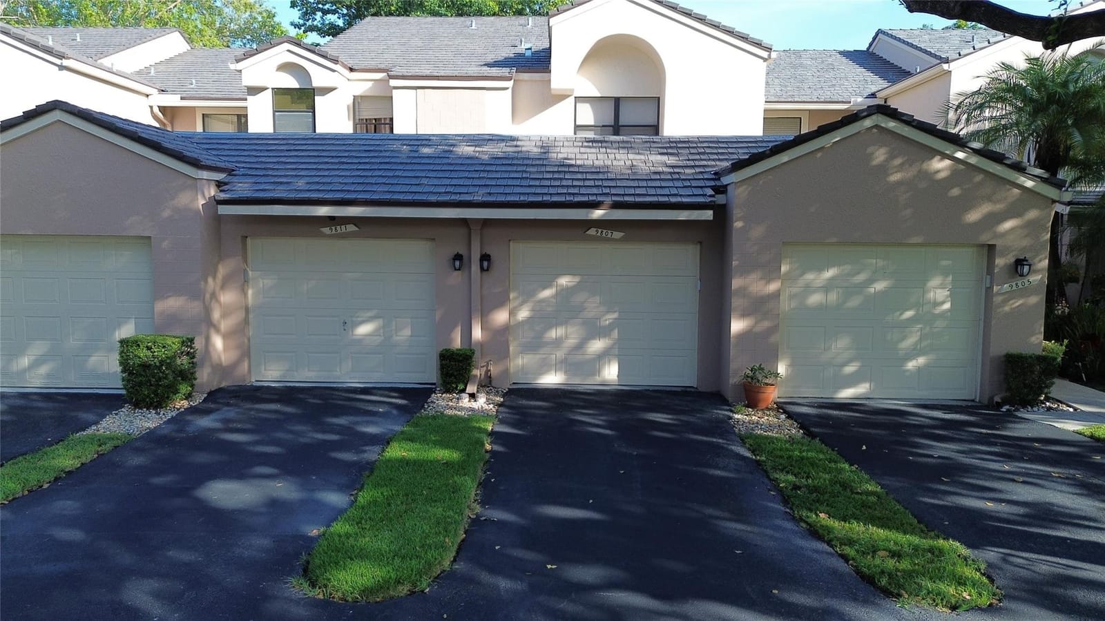 9807 NW 1st Court 9807, Plantation, FL 33324 photo 2