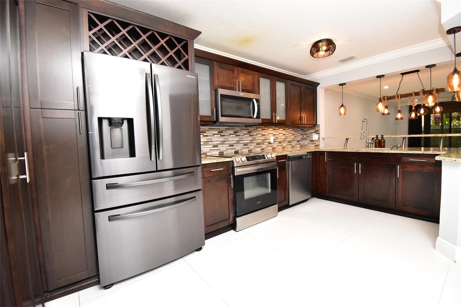 9807 NW 1st Court 9807, Plantation, FL 33324 photo 5