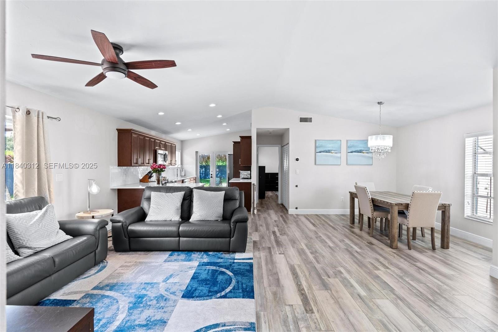 535 Radford Terrace — photo 8