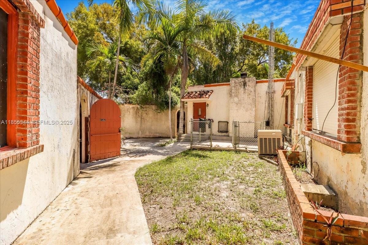 5900 NE 5th Avenue, Miami, FL 33137 photo 28