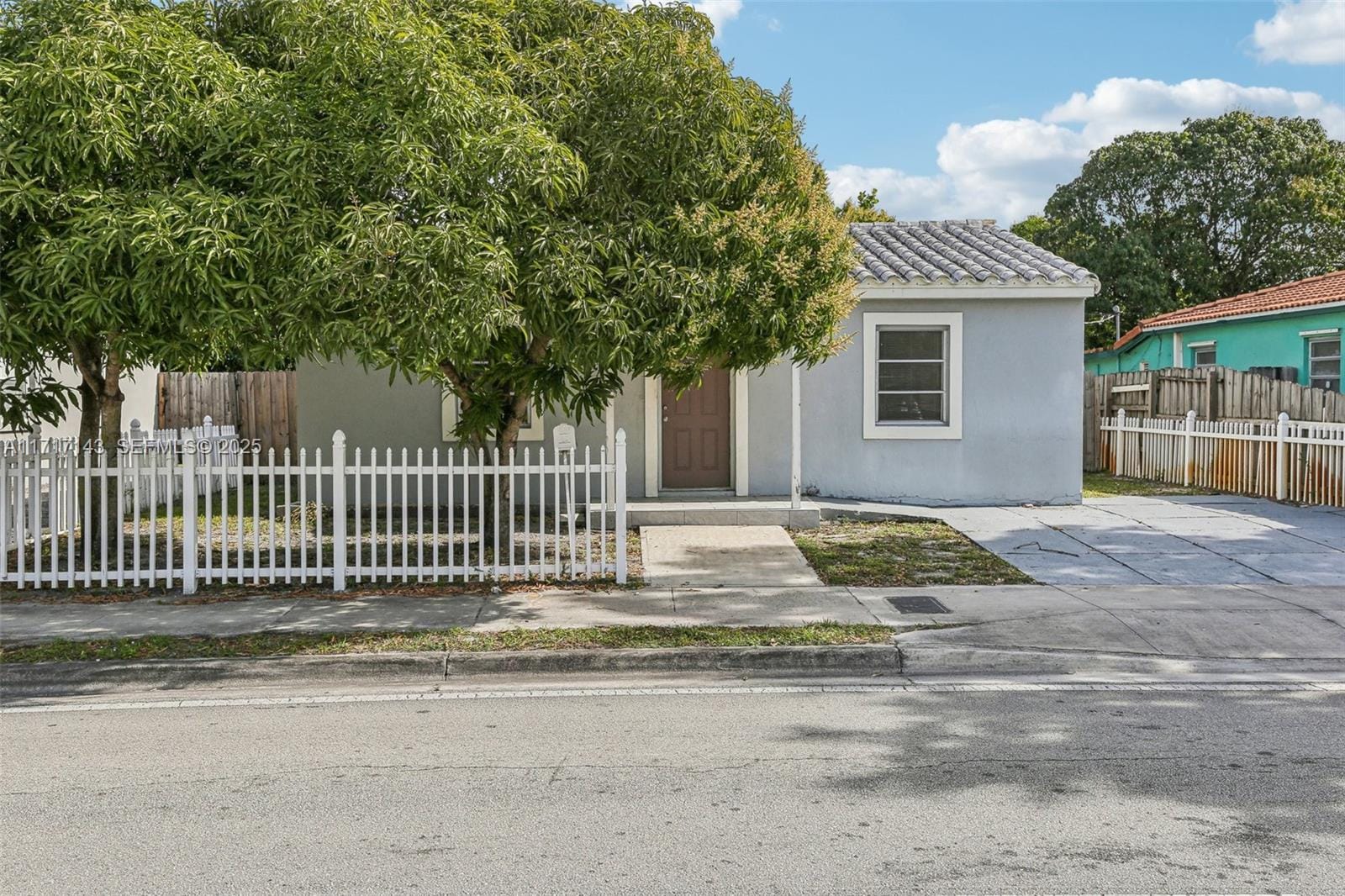 1432 N Andrews Avenue, Fort Lauderdale, FL 33311