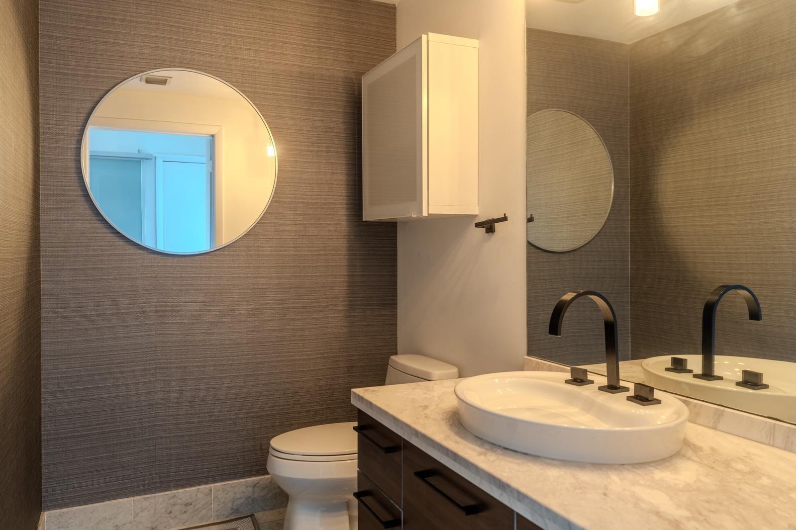 253 NE 2nd Street 435, Miami, FL 33132 photo 4