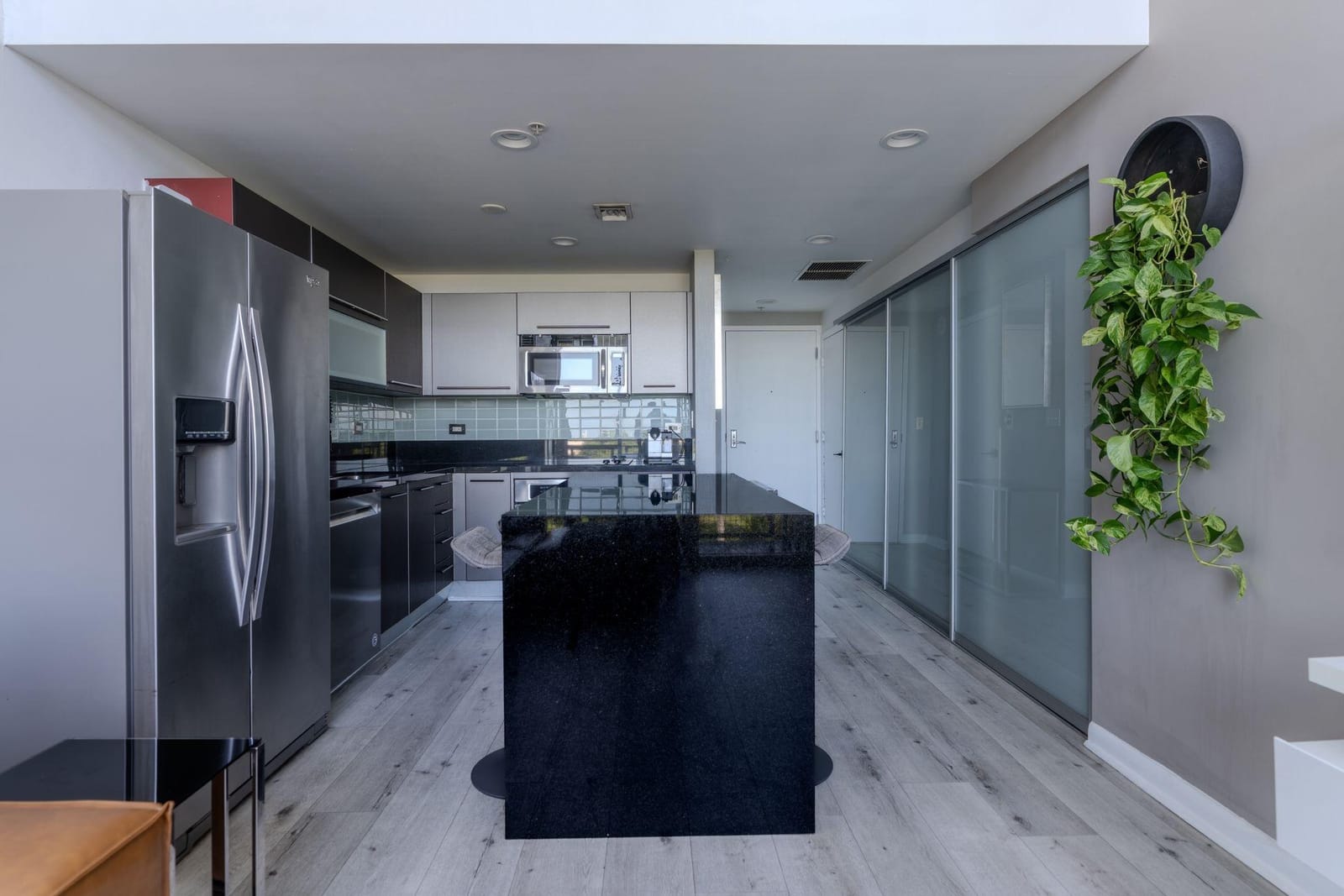 253 NE 2nd Street 435, Miami, FL 33132 photo 6