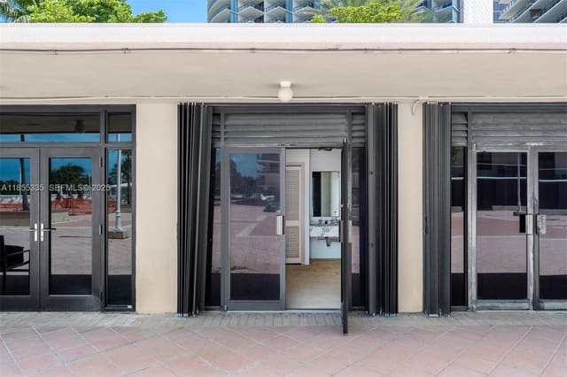 9801 Collins Avenue CAB10, Bal Harbour, FL 33154