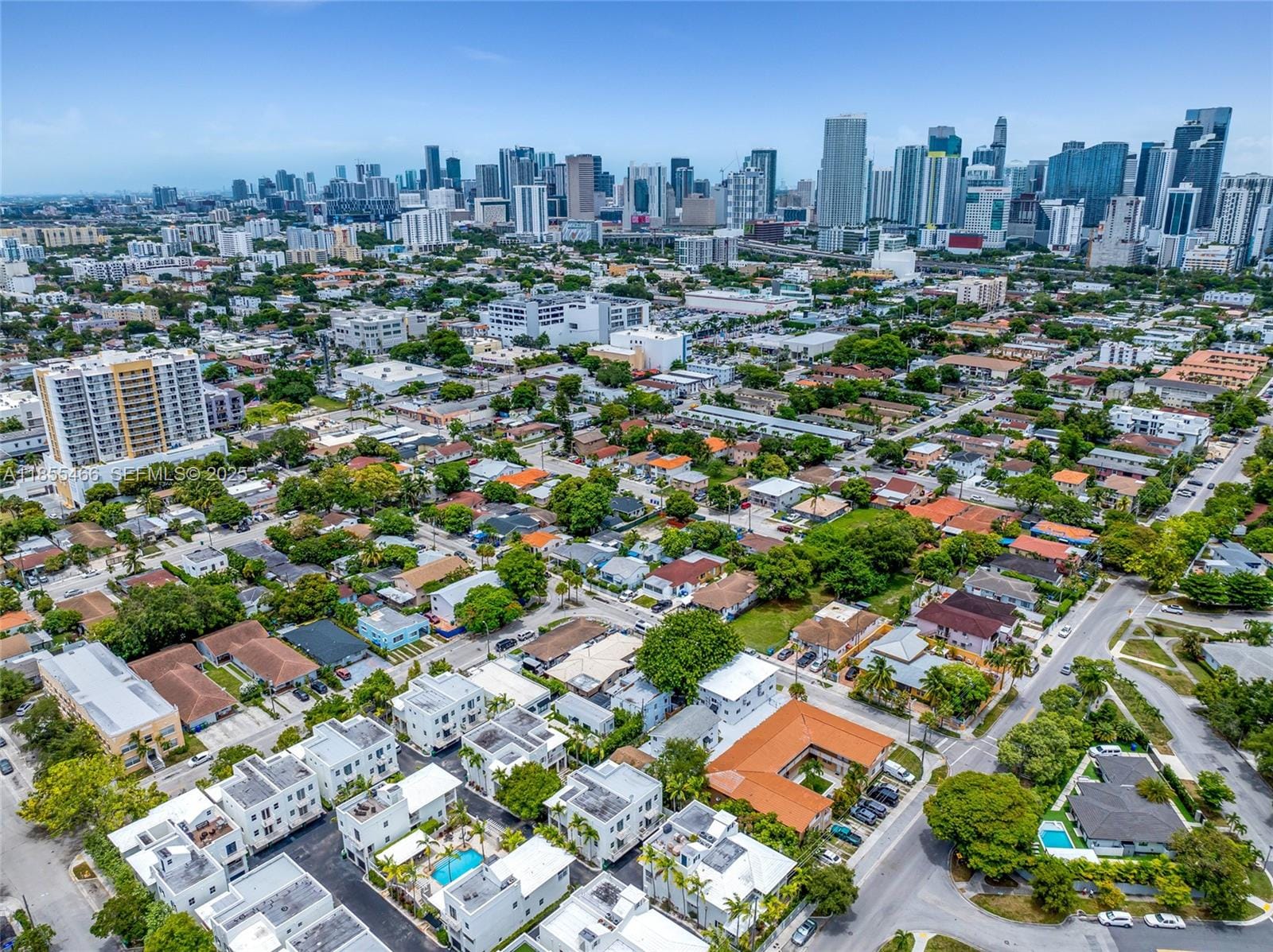 1028 SW 9th Avenue, Miami, FL 33130 photo 11