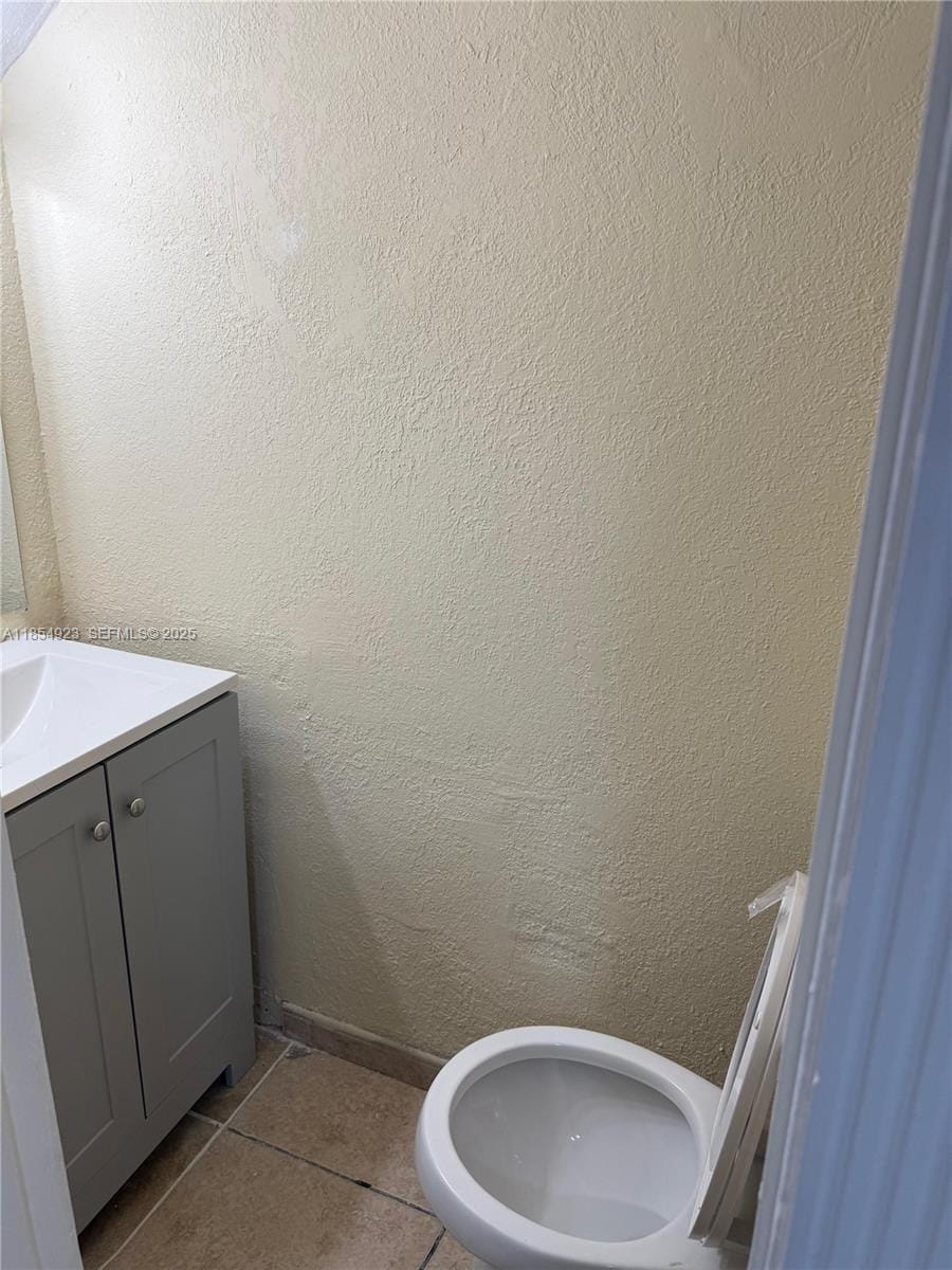 2310 W 60th Street 9-G, Hialeah, FL 33016 photo 12
