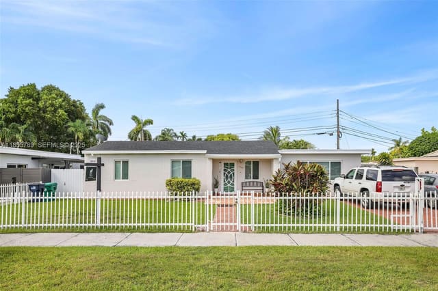 7550 SW 28th St Road, Miami, FL 33155