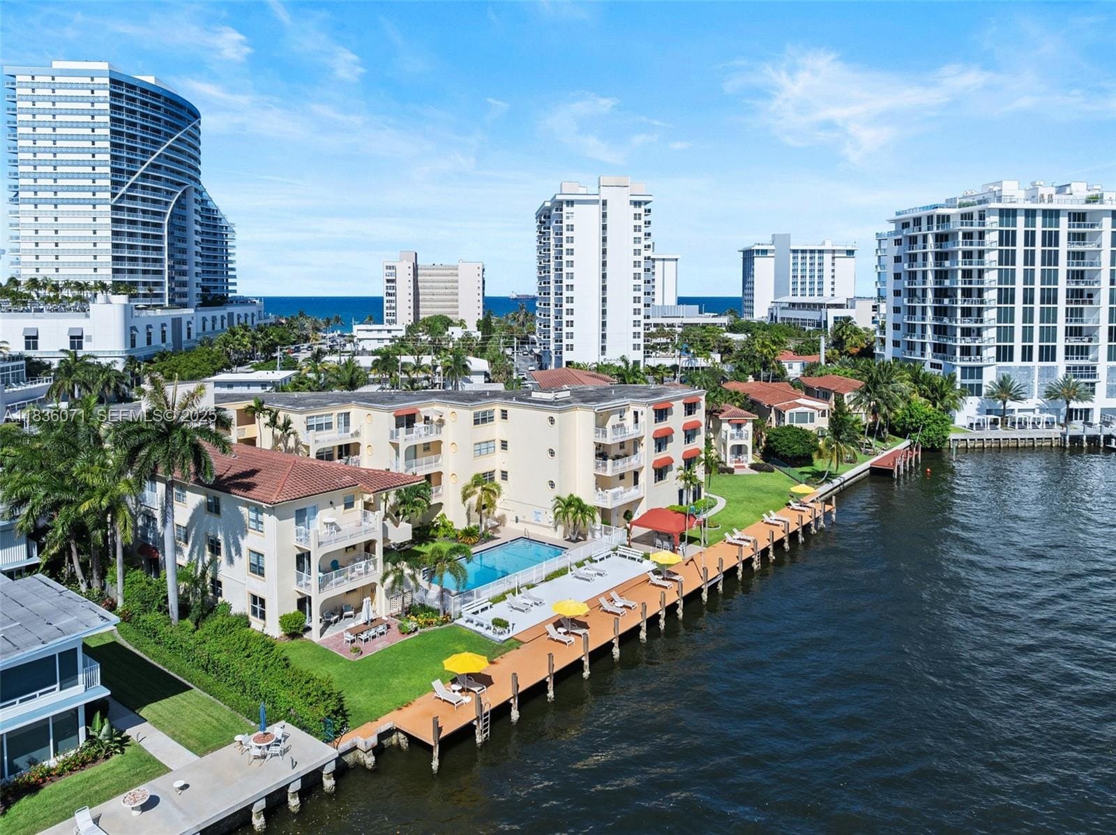 341 N Birch Road 216, Fort Lauderdale, FL 33304 photo 2