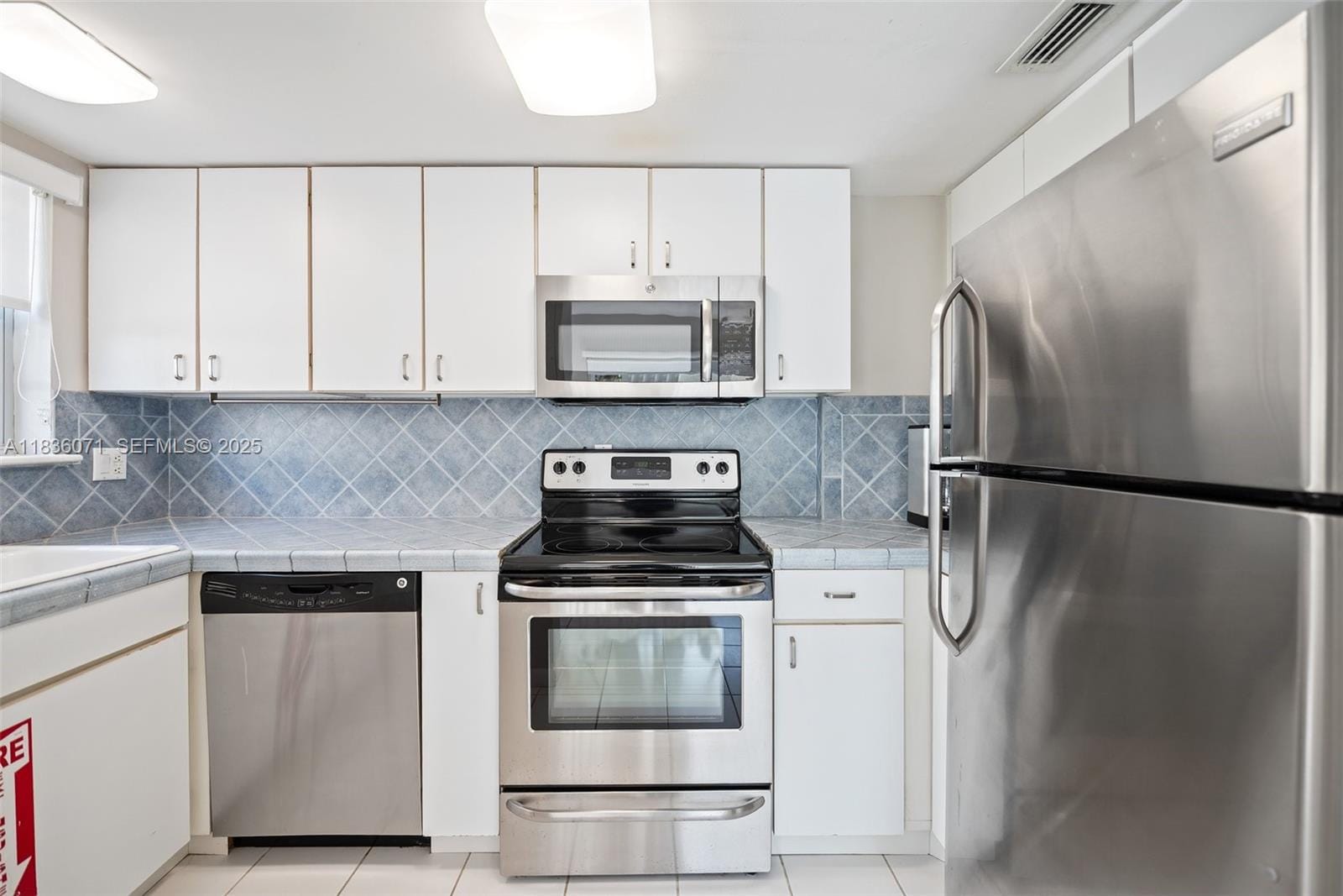 341 N Birch Road 216, Fort Lauderdale, FL 33304 photo 19