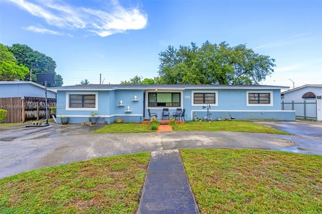 19211 NW 37th Court, Miami Gardens, FL 33055