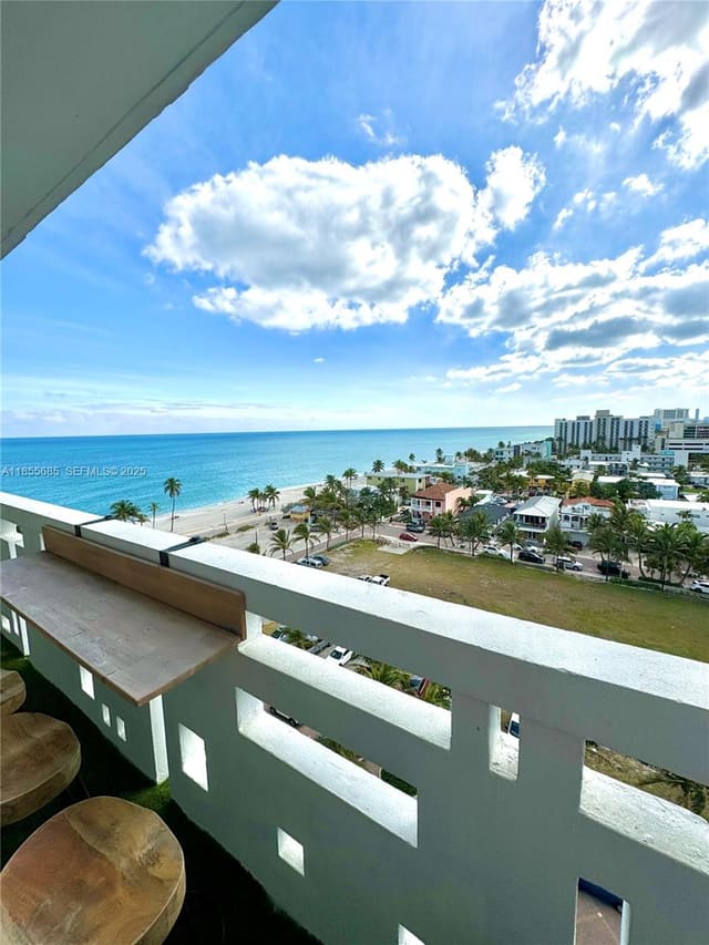 3111 N Ocean Drive 1011, sold in Hollywood Towers, Hollywood, FL