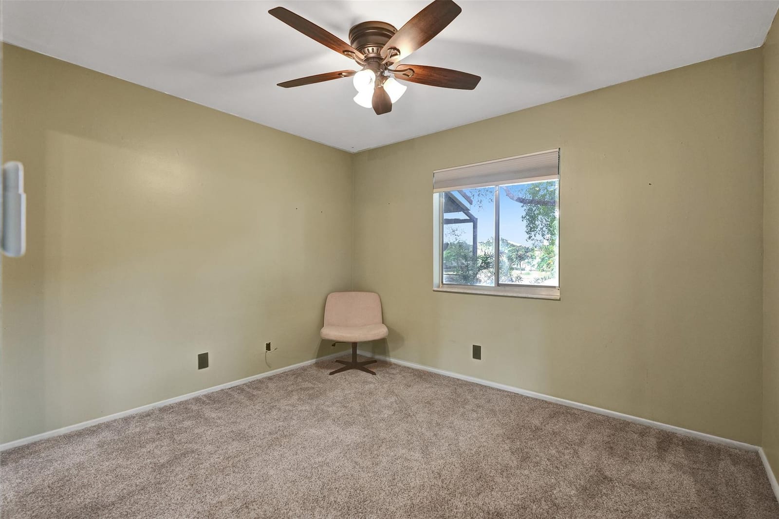 401 Gardens Drive 203, Pompano Beach, FL 33069 photo 17