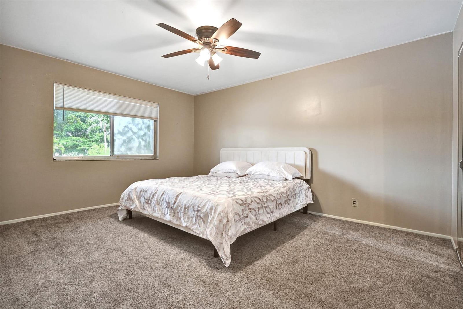 401 Gardens Drive 203, Pompano Beach, FL 33069 photo 22