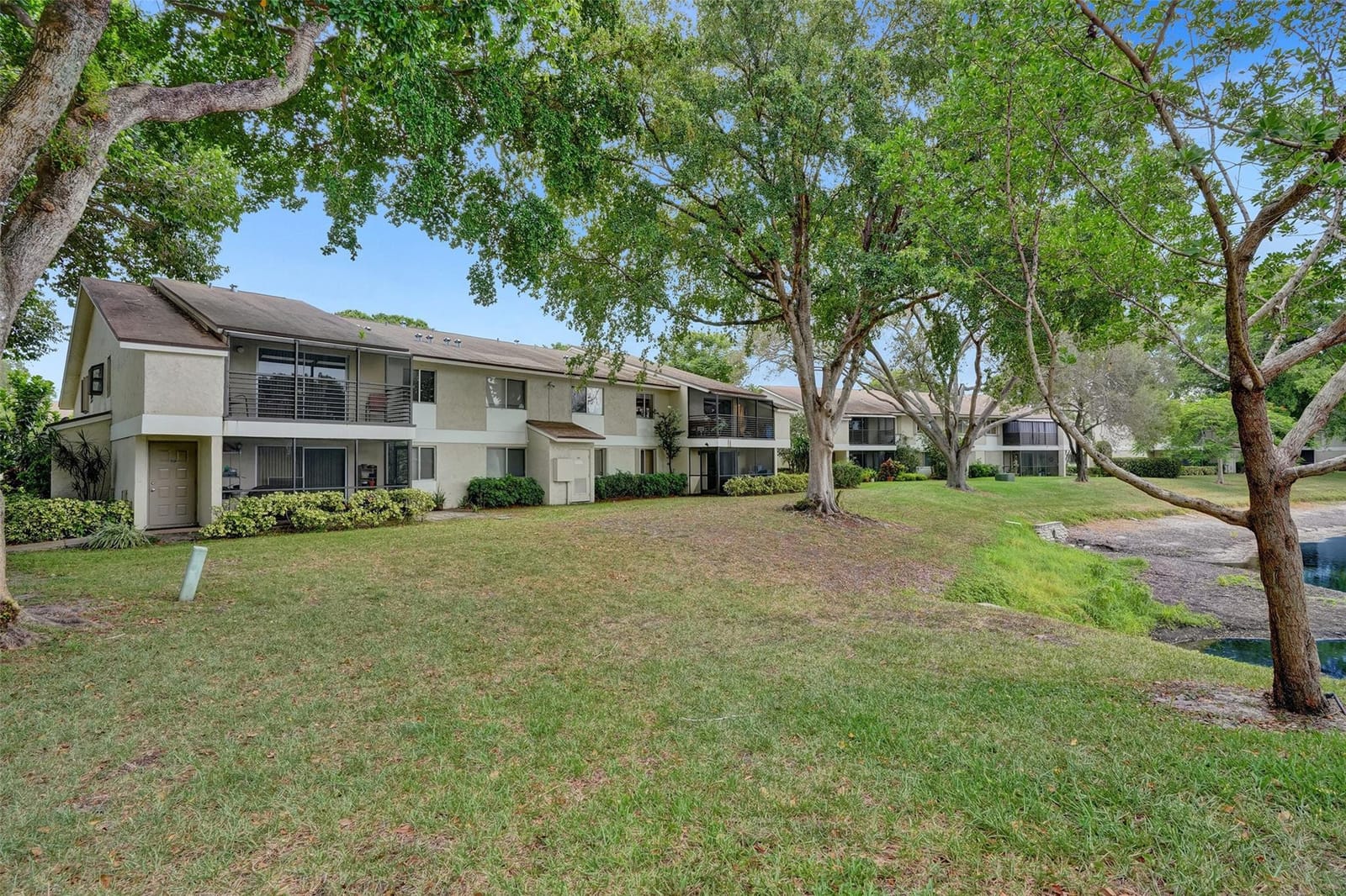 401 Gardens Drive 203, Pompano Beach, FL 33069 photo 25