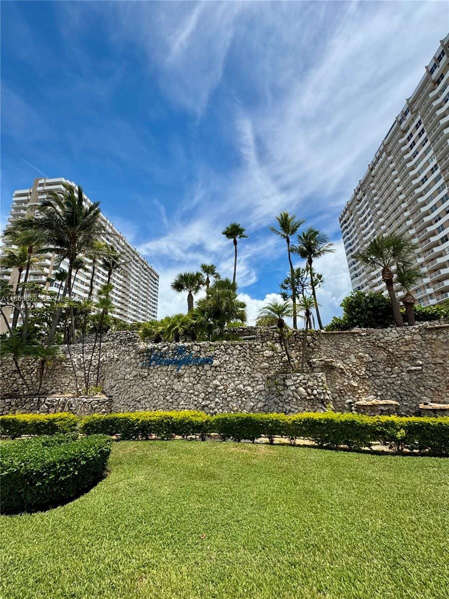 1980 S Ocean Drive 22E, Hallandale Beach, FL 33009