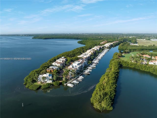 6200 SW 152nd Street, Palmetto Bay, FL 33157