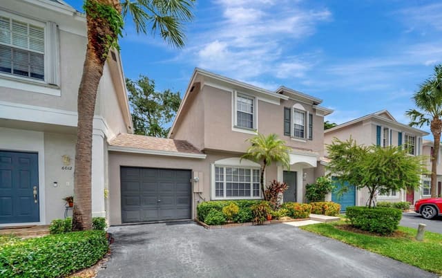 6010 N Golden Beauty Lane, sold in Plum Harbor, Fort Lauderdale, FL