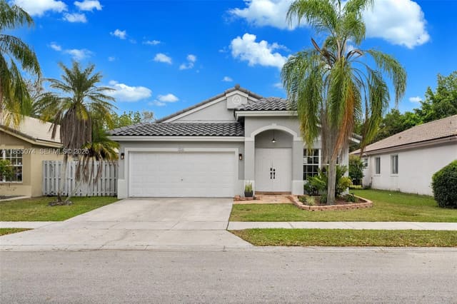 251 SW 203rd Avenue, sold in Crystal Pointe, Pembroke Pines, FL