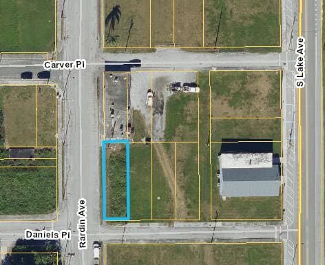 * Daniel Place, Pahokee, FL 33476