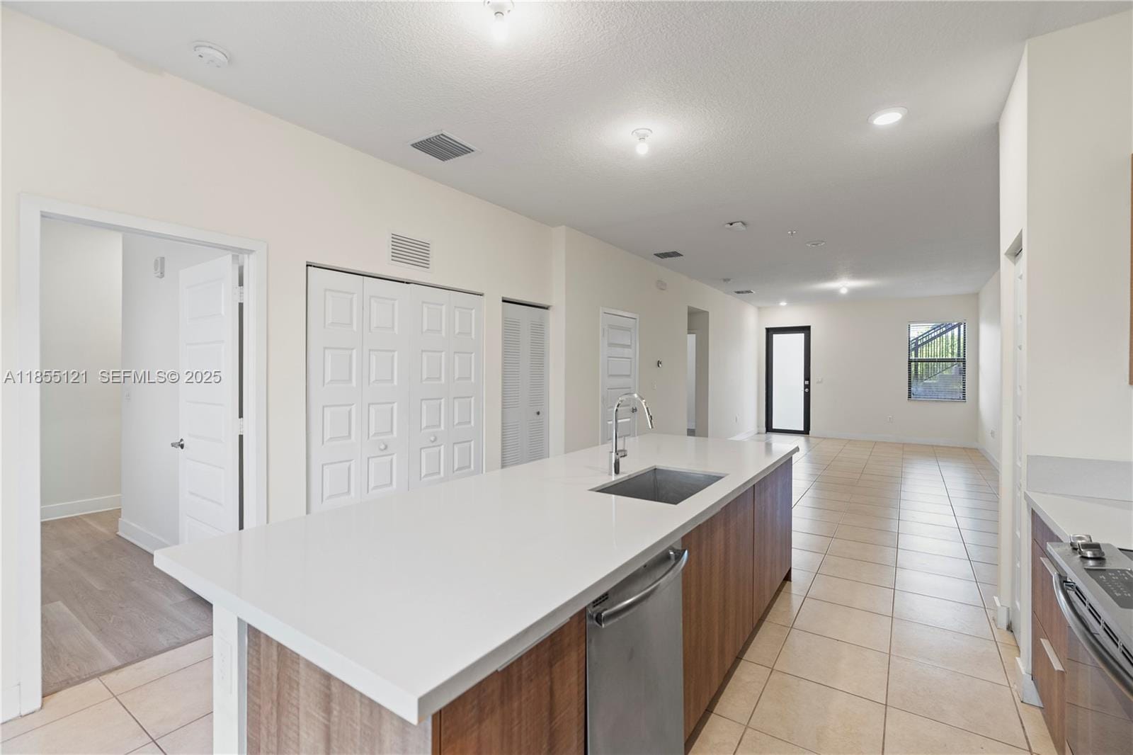 7831 NW 104th Avenue 22, Doral, FL 33178 photo 14
