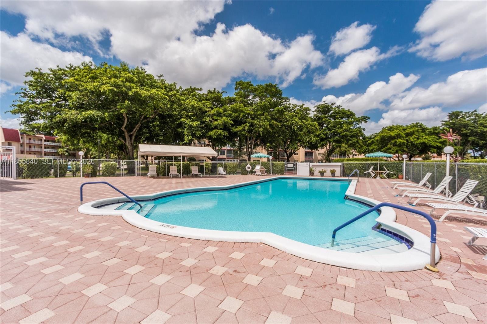1040 Country Club Drive 309 — photo 2