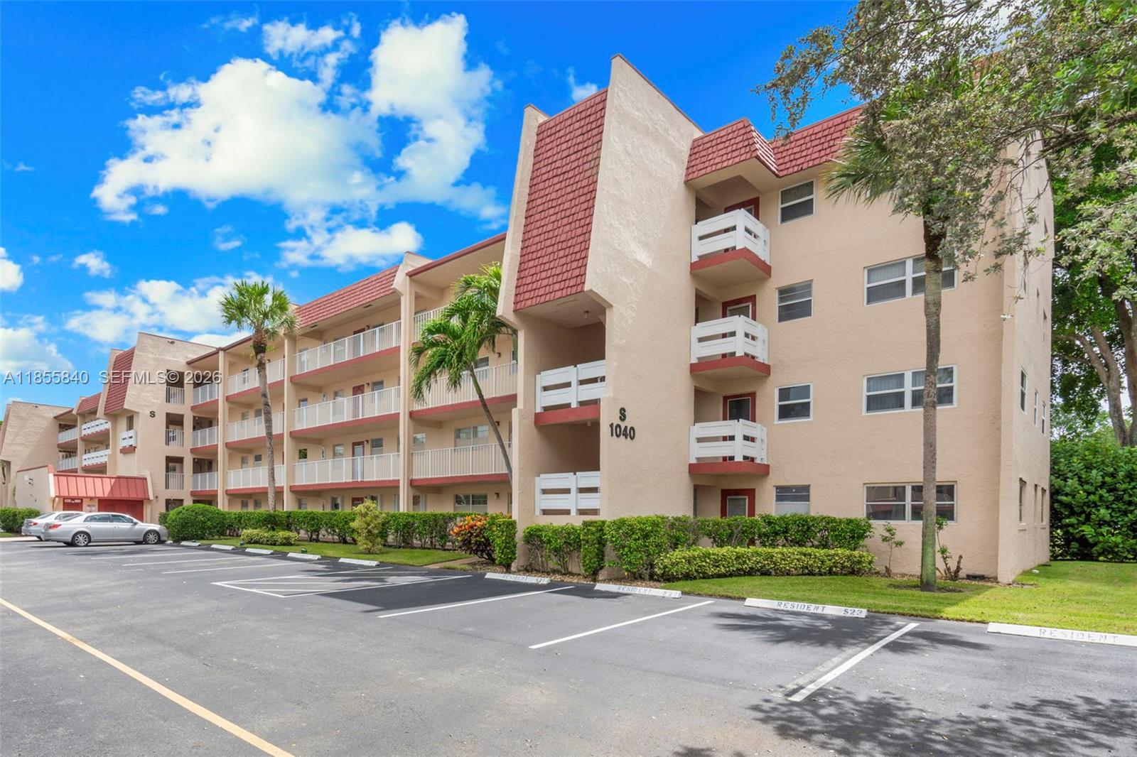 1040 Country Club Drive 309, Margate, FL 33063, Margate