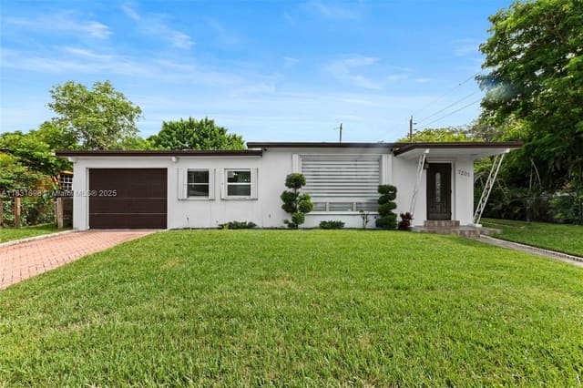 7201 Hayes Street, sold in Boulevard Estates, West Palm Beach, FL