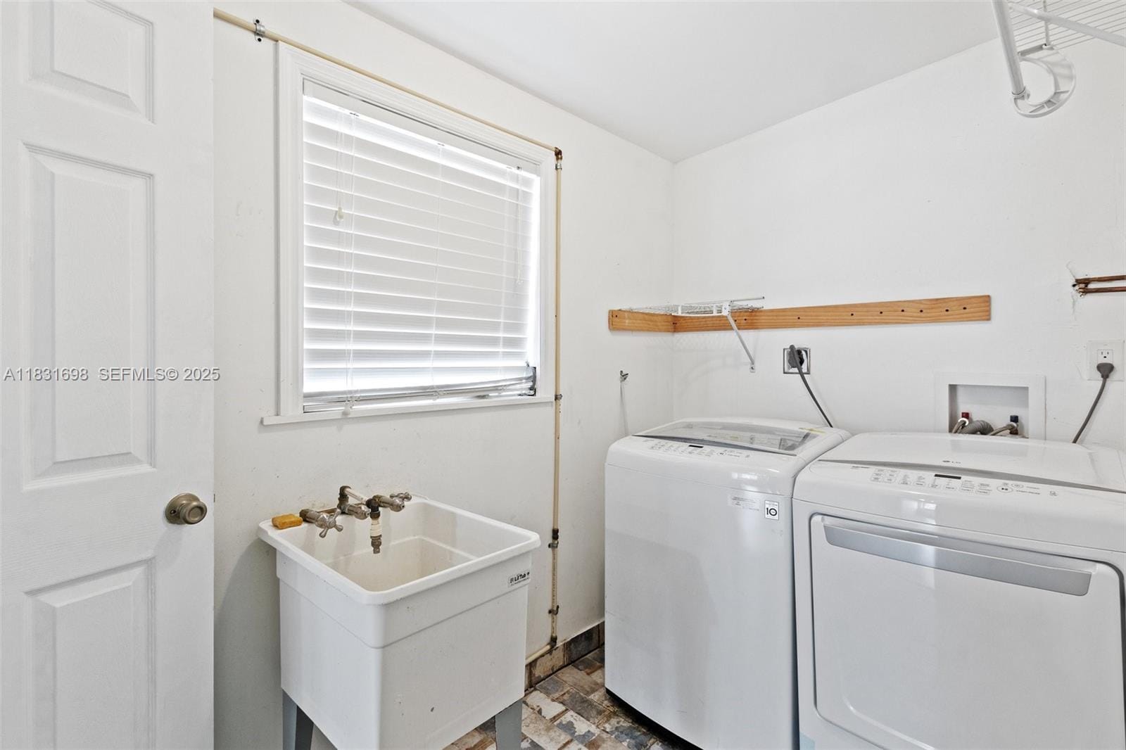 7201 Hayes Street, Hollywood, FL 33024 photo 17