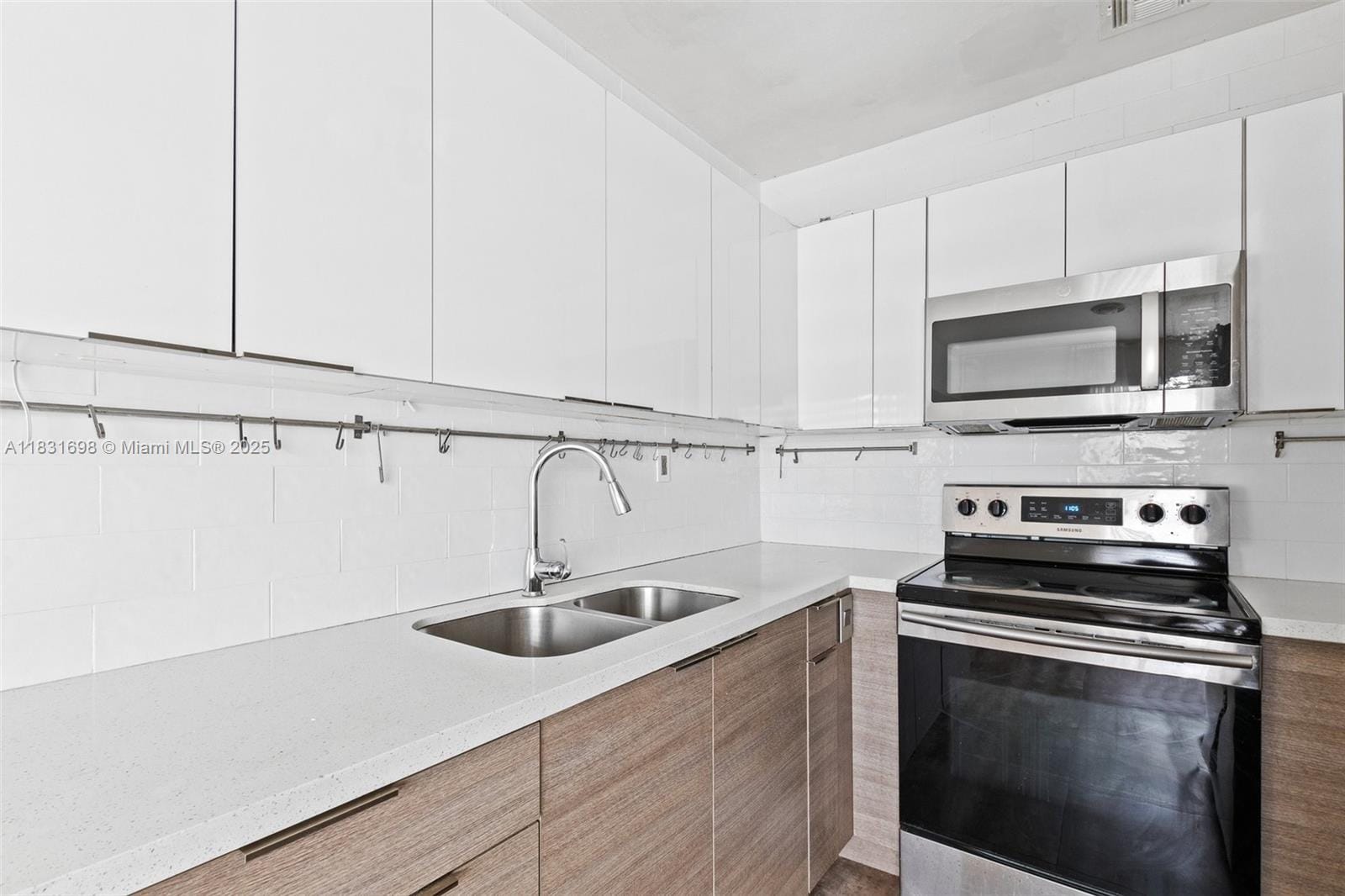 7201 Hayes Street, Hollywood, FL 33024 photo 8