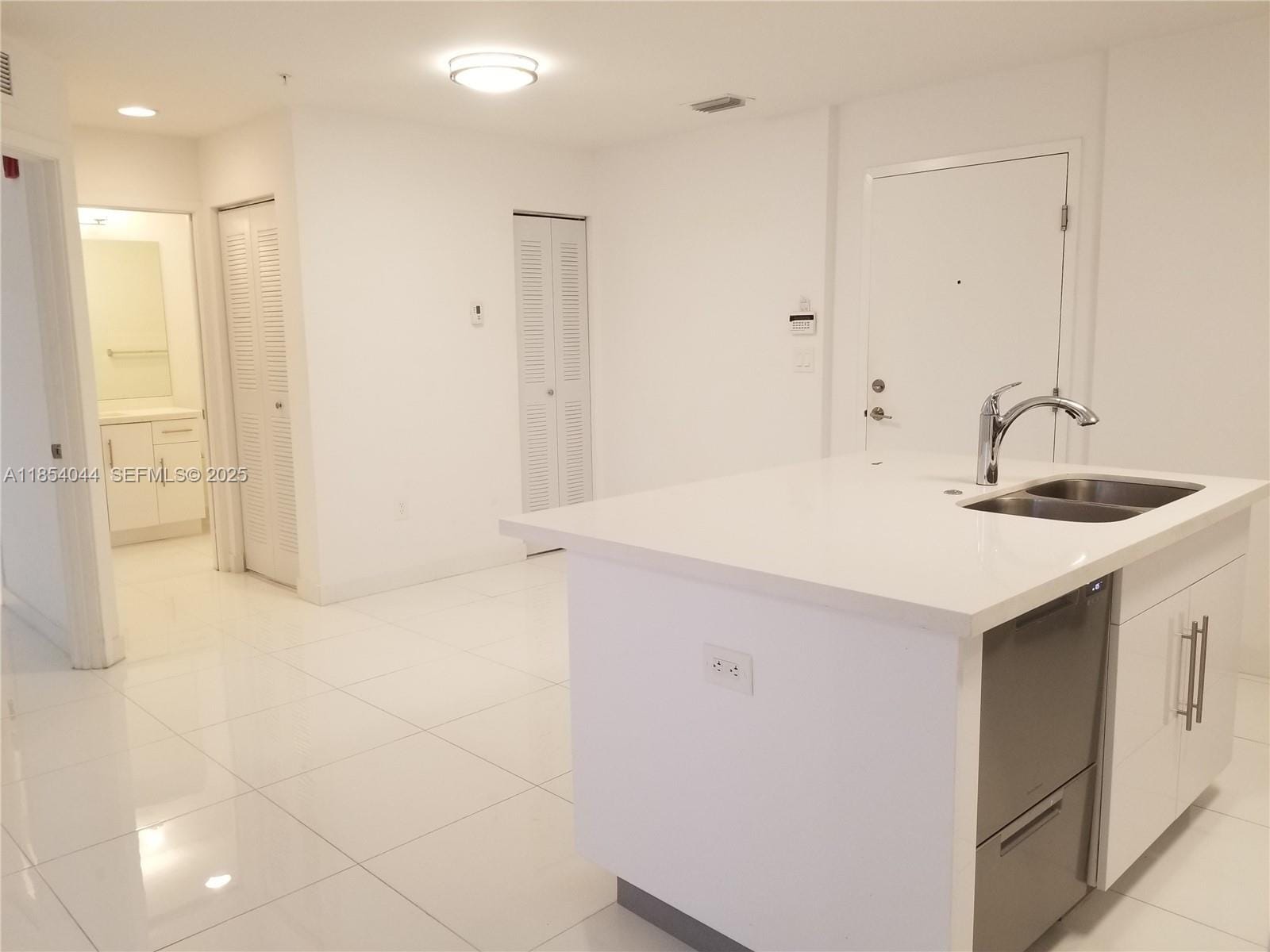 2651 NE 212th Terrace 103, Miami, FL 33180 photo 15
