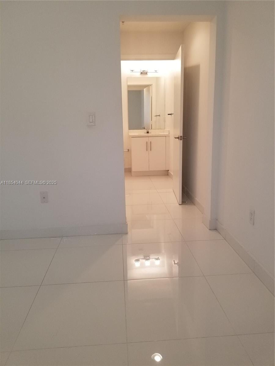 2651 NE 212th Terrace 103, Miami, FL 33180 photo 18