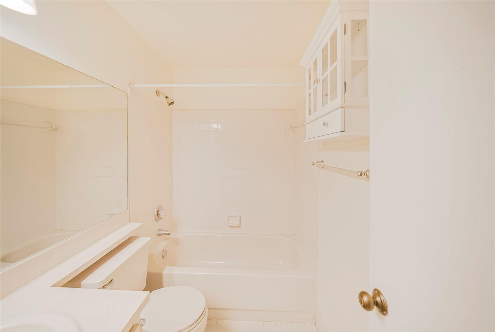 3060 S Oakland Forest Drive 1105 — photo 9