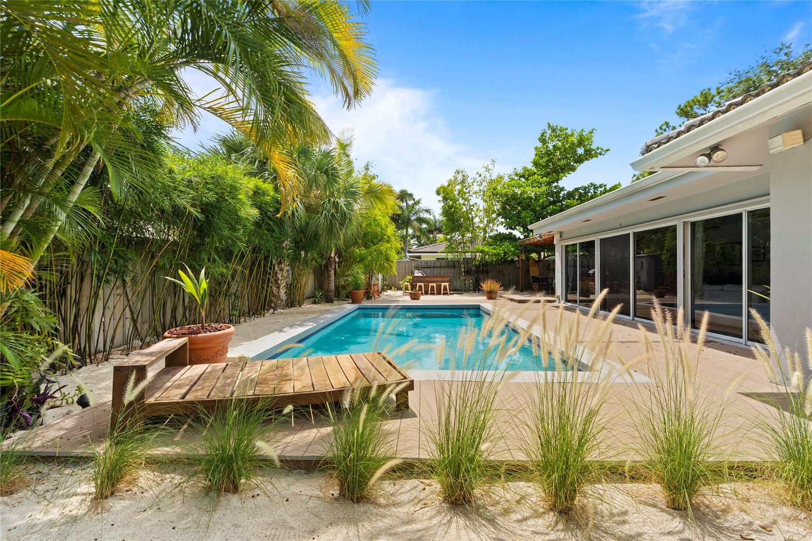 2740 NE 34th Street, Fort Lauderdale, FL 33306