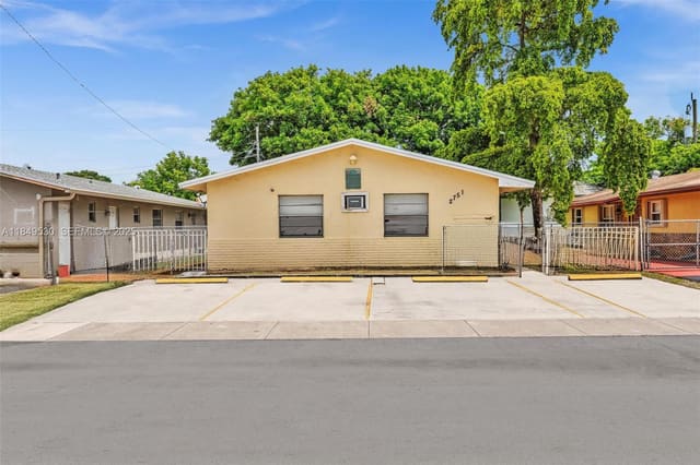 2751 NW 14th Court, Fort Lauderdale, FL 33311